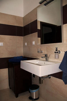 Home Away Main Square Apartment Poprad Esterno foto